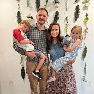 Meet your Posher, Madalyn